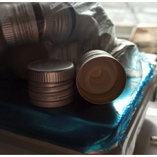 31,5 КОЛПАЧОК АЛЮМИНИЕВЫЙ С РЕЗЬБОЙ И ДОЗАТОРОМ 31,5*24 СЕРЕБРЯННЫЙ 31,5 КОЛПАЧОК АЛЮМИНИЕВЫЙ С РЕЗЬБОЙ И ДОЗАТОРОМ 31,5*24 СЕРЕБРЯННЫЙ